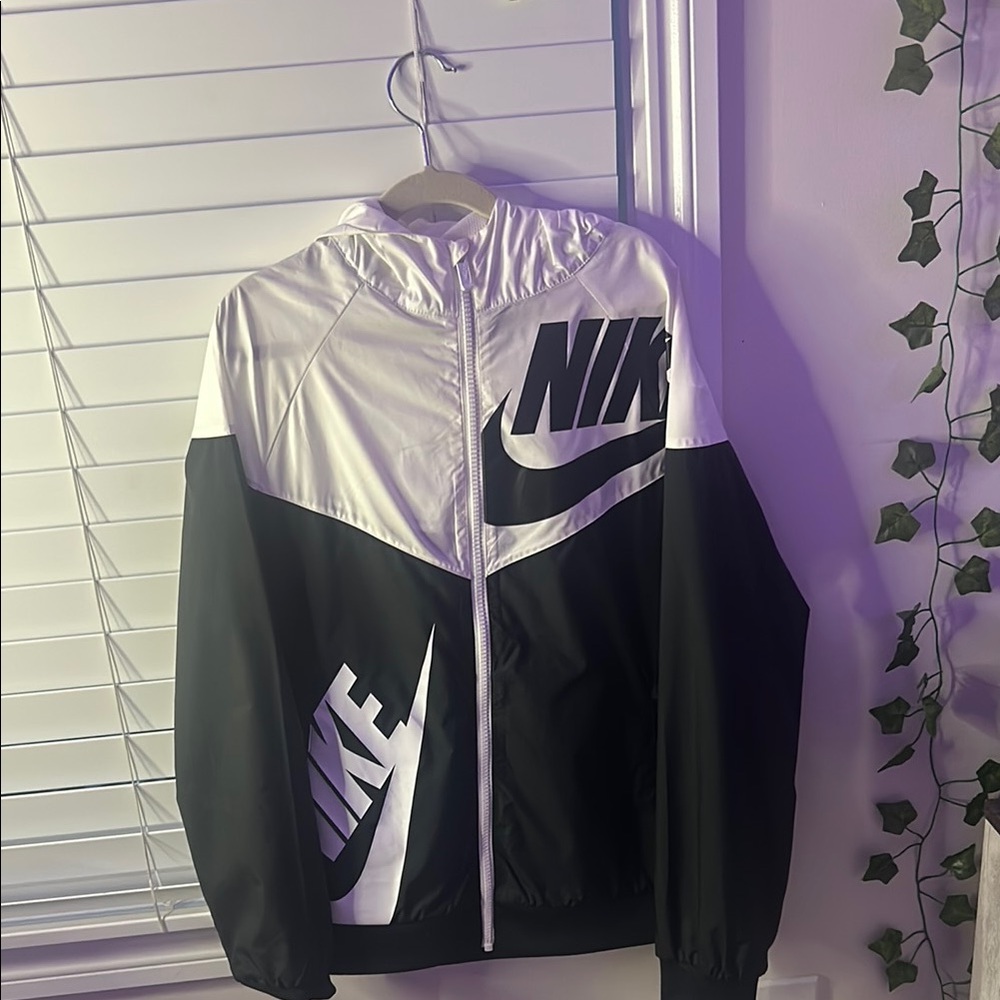 Nike Black and White Windbreaker Jacket